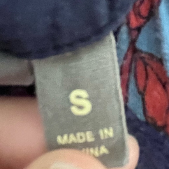 One September flowy tank - Picture 4 of 4